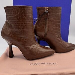 Stuart Weitzman ankle boots